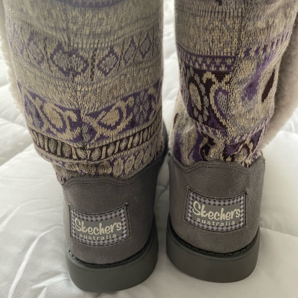 Women’s Skechers boot gray color brand new never worn